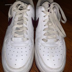 Nike Air Force Women’s